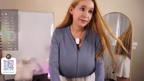 Milina online show from 07-25-26, 03:59