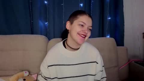 Snapshot of maybellspitz chatting on 01-11-26, 08:14 Lalli online show from 01-11-26, 08:14