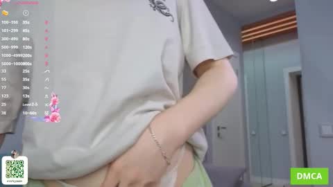 Snapshot of maydacarls chatting on 09-17-25, 04:03 My name Casey online show from 09-17-25, 04:03