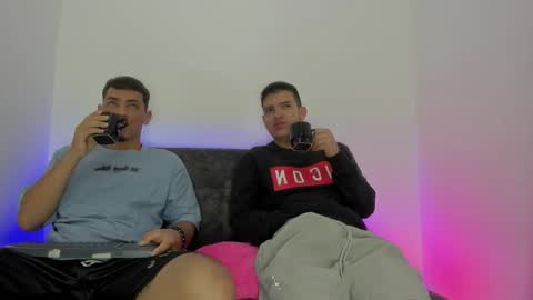 maykel_and_mike online show from 10-19-25, 10:49