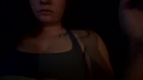 Snapshot of mayleigha5792 chatting on 10-27-25, 02:37 May leigh online show from 10-27-25, 02:37