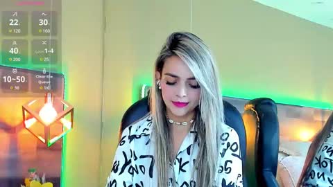 MaylinFox online show from 01-16-25, 01:04