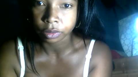 Snapshot of mayolu586 chatting on 05-10-26, 03:01 Maya online show from 05-10-26, 03:01