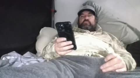 Dad bod 43 online show from 03-02-26, 04:58