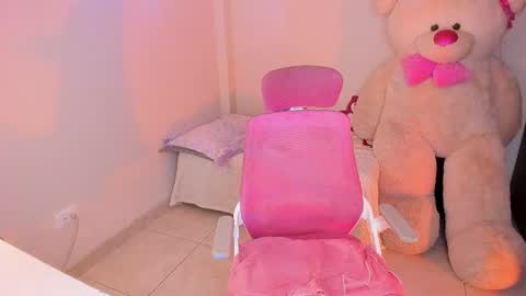 may online show from 02-26-26, 09:03