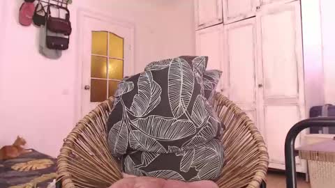 mayrumey online show from 02-09-25, 05:33