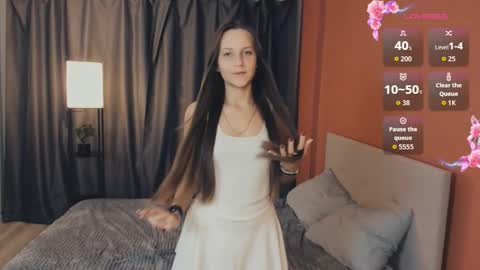 Snapshot of maysday chatting on 10-25-25, 01:51 May online show from 10-25-25, 01:51