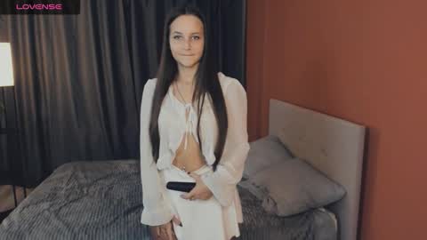 Snapshot of maysday chatting on 10-29-25, 03:47 May online show from 10-29-25, 03:47