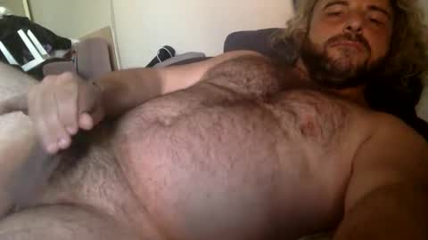 Snapshot of mazl0w chatting on 03-11-25, 02:43 mazl0w online show from 03-11-25, 02:43