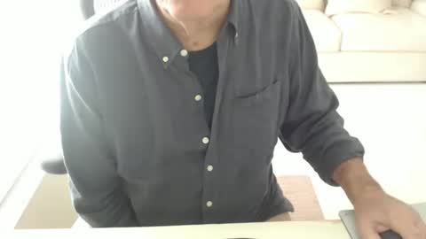 Beastie online show from 12-16-25, 06:35