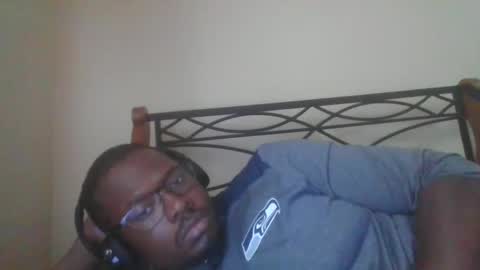 Mark online show from 09-11-25, 05:57