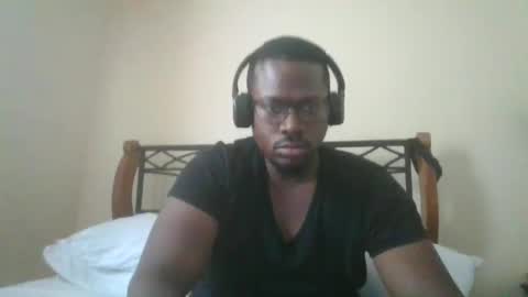 Mark online show from 10-18-25, 08:20