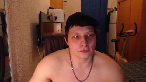 mclovi19 online show from 03-04-25, 09:07