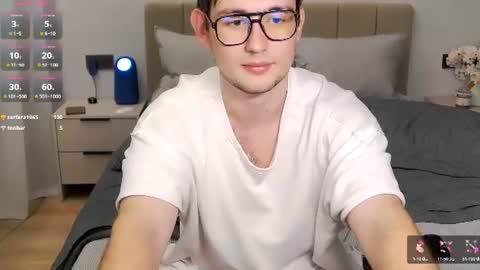 Snapshot of mclovin7355 chatting on 06-18-26, 08:13 McLovin online show from 06-18-26, 08:13