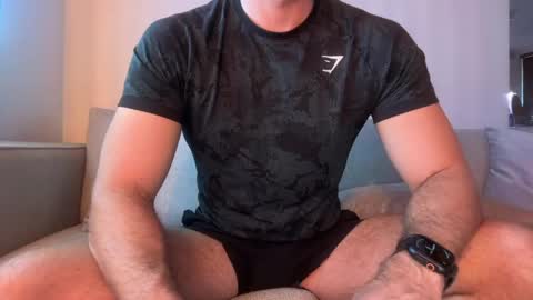 Snapshot of mcr8080 chatting on 05-17-26, 04:43 mcr8080 online show from 05-17-26, 04:43