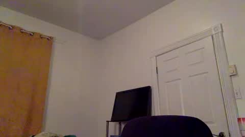 Snapshot of mctwunker69 chatting on 02-13-25, 01:40 mctwunker69 online show from 02-13-25, 01:40