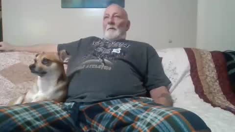 mdane99 online show from 01-06-25, 11:42