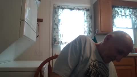 mdane99 online show from 02-14-25, 08:05