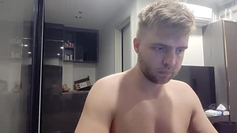 me_andfriend online show from 02-16-25, 05:04