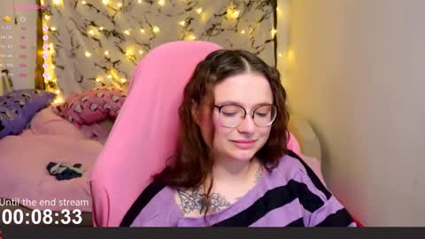 Hanna online show from 01-24-25, 02:39