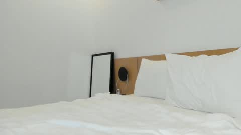 Alice online show from 12-30-24, 11:04