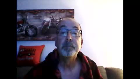 Snapshot of meathome3 chatting on 05-21-26, 10:00 me at home online show from 05-21-26, 10:00