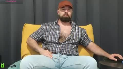 Snapshot of meaty_roll chatting on 07-11-26, 01:52 Meaty Roll online show from 07-11-26, 01:52