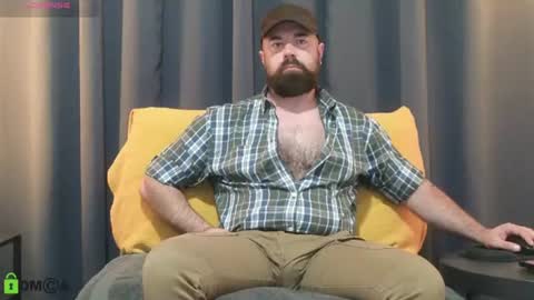Snapshot of meaty_roll chatting on 07-23-26, 03:04 Meaty Roll online show from 07-23-26, 03:04
