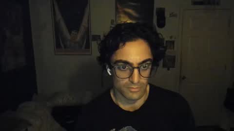 Snapshot of mechaf chatting on 10-31-25, 04:35 Late Night Video Games Art online show from 10-31-25, 04:35