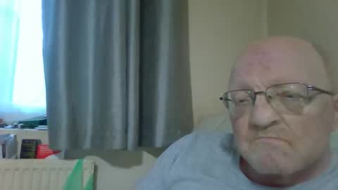 mecos539 online show from 04-22-26, 07:04