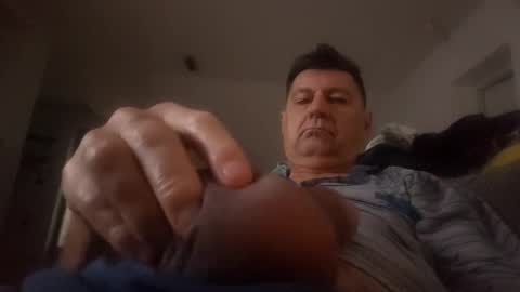 Snapshot of medeni62 chatting on 01-21-25, 06:33 medeni62 online show from 01-21-25, 06:33