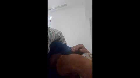 Snapshot of medeni62 chatting on 05-26-26, 05:14 medeni62 online show from 05-26-26, 05:14
