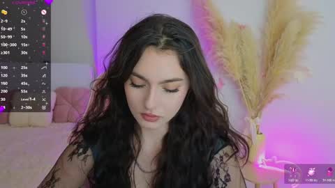 Dina online show from 05-20-26, 09:10