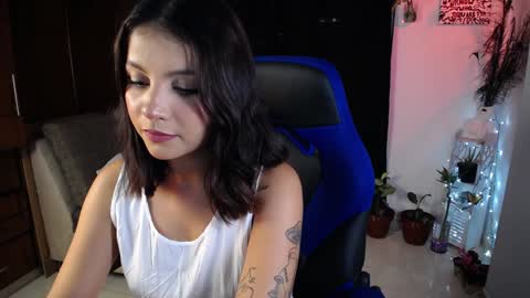 Snapshot of medusa_025 chatting on 01-30-25, 03:22 Coral online show from 01-30-25, 03:22