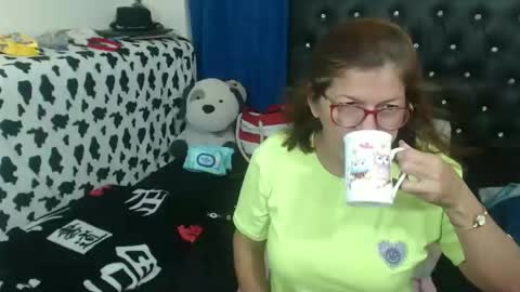 Snapshot of medusalilith69 chatting on 03-03-26, 01:34 Natalia online show from 03-03-26, 01:34