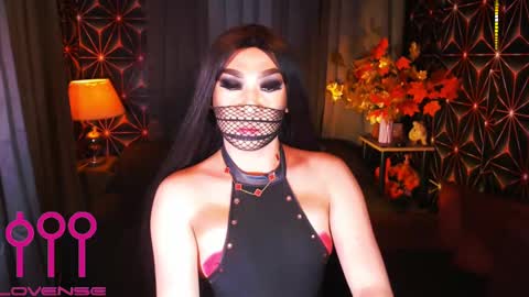 Snapshot of medusaprey chatting on 02-27-25, 01:07 THE QUEEN ALPHA Queen Medusa Prey online show from 02-27-25, 01:07