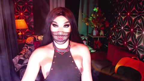 Snapshot of medusaprey chatting on 03-10-25, 06:45 THE QUEEN ALPHA Queen Medusa Prey online show from 03-10-25, 06:45