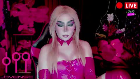 THE QUEEN ALPHA   Queen Medusa Prey online show from 03-15-26, 04:51