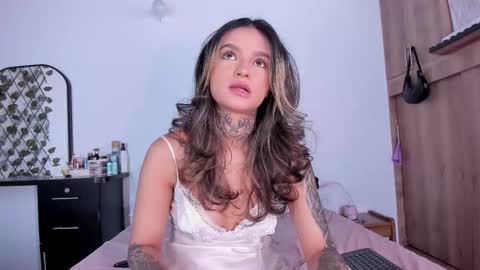 medussa13 online show from 03-19-26, 01:15