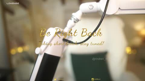 Snapshot of meegan1 chatting on 02-22-25, 04:09 Andrea online show from 02-22-25, 04:09