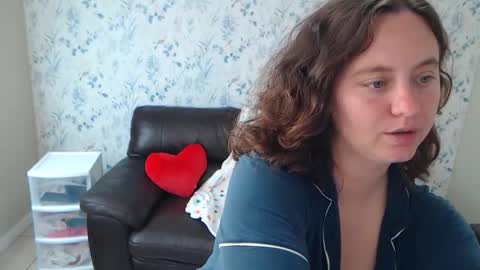 Meeka Peeka online show from 02-24-26, 01:09