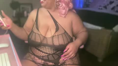 Southern Peach online show from 11-23-25, 02:22