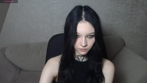 Snapshot of mefwhore chatting on 03-01-25, 02:15 mefwhOre online show from 03-01-25, 02:15