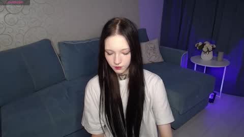 mefwhOre online show from 11-13-25, 03:22