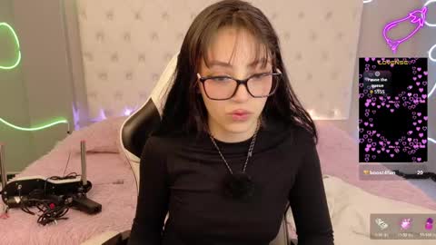 Megan  online show from 03-04-26, 04:40