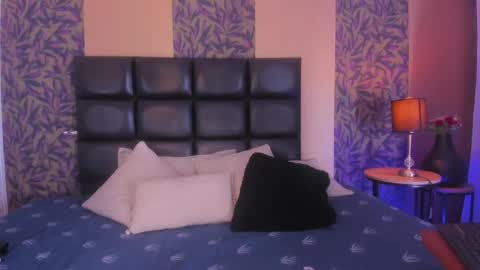 emily online show from 04-18-26, 12:53