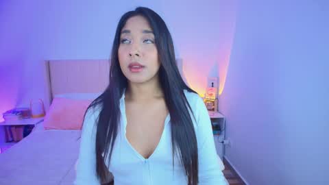 megan ale online show from 10-20-25, 10:32