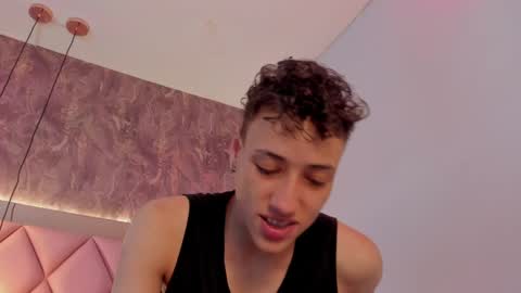 M E G A N online show from 06-08-26, 01:28