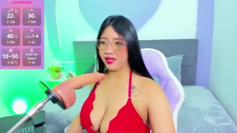 Snapshot of megan_bigboobs3 chatting on 11-16-25, 10:32 Megan online show from 11-16-25, 10:32