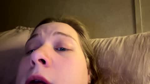 Blondie online show from 01-05-25, 06:46